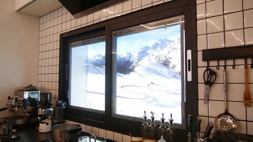 创新极窄引领风尚，强强联合定义未来——解构“好房子”之安德鲁系统门窗与乐尼门窗的头部战略