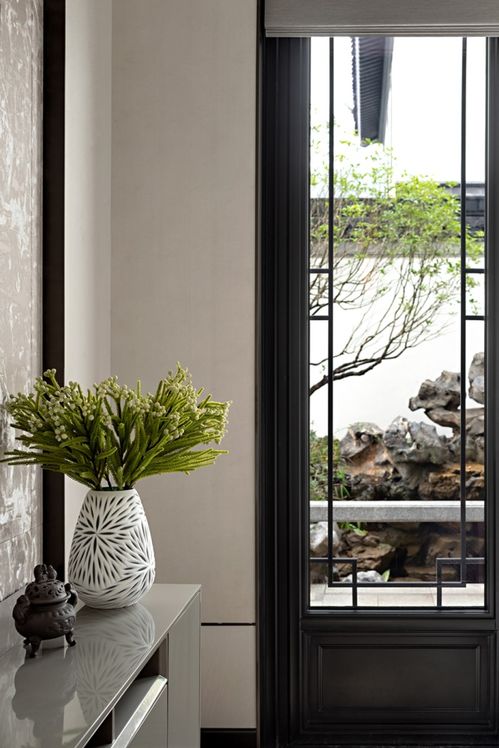 当东方美学邂逅现代匠心 乐尼门窗的诗意栖居